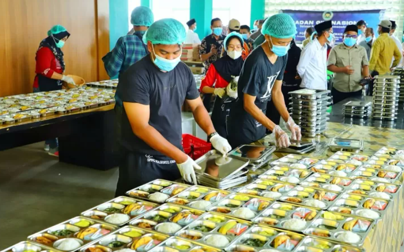 Pengelolaan Jadwal Kerja Staf Dapur Makan Bergizi Gratis MBG